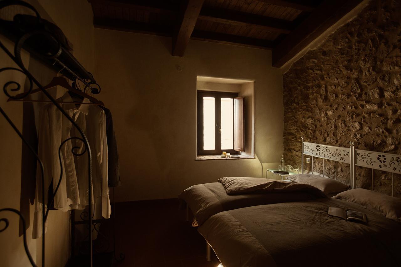 Monastero Di Sant'Erasmo Hotell Veroli Exteriör bild