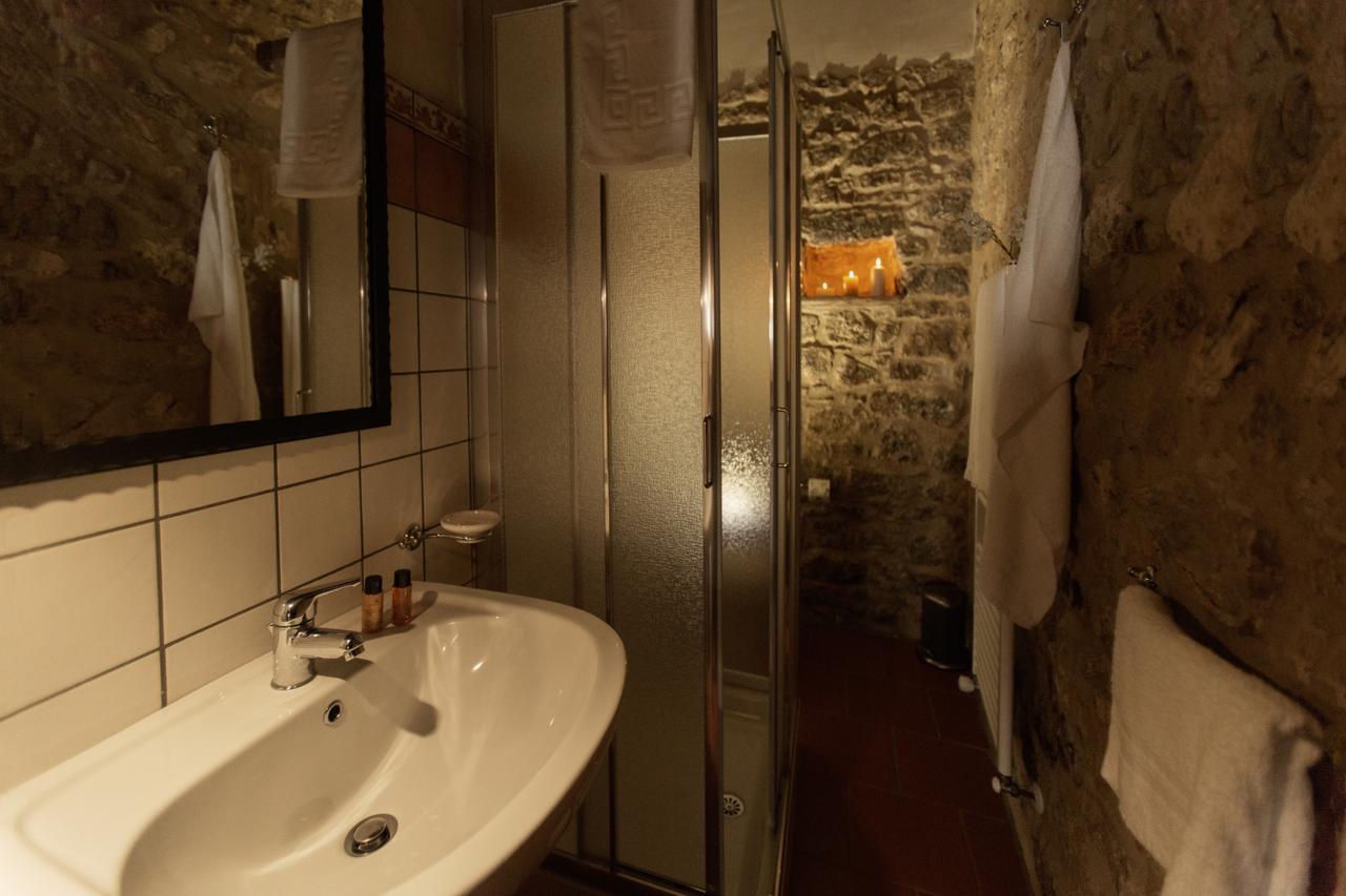 Monastero Di Sant'Erasmo Hotell Veroli Exteriör bild